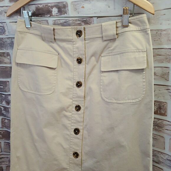 Brooks Brothers Skirt 10 Beige Button Front Knee Length Pockets - Picture 2 of 11